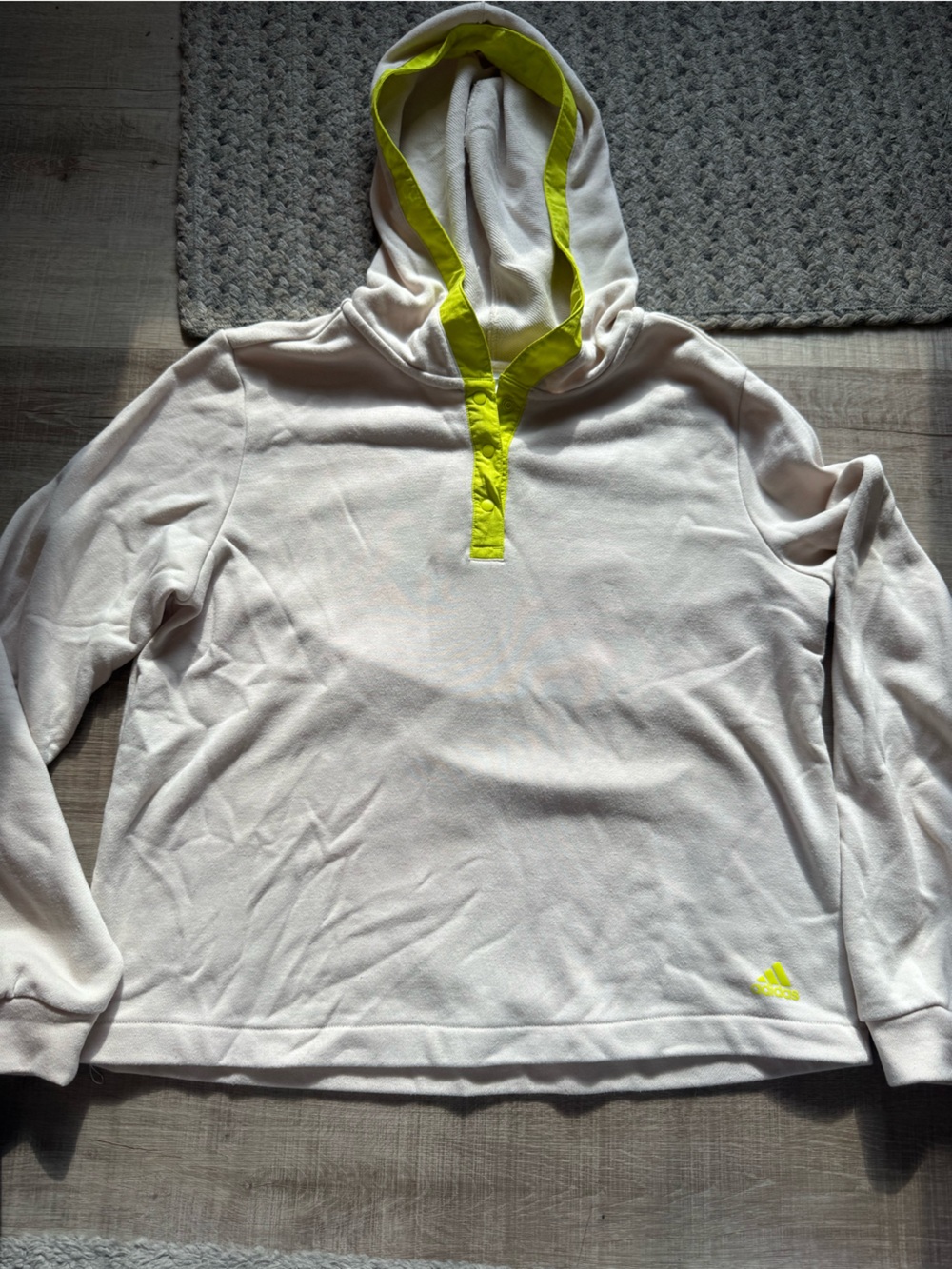 adidas Womens M Cream Hoodie with Neon Yellow Trim- Cute, Cozy, Lightweight